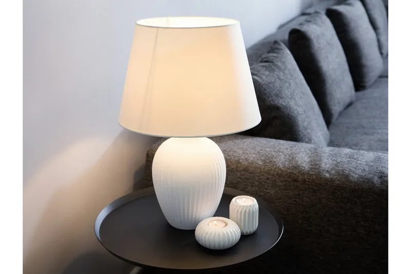 Fergus Bordlampe 33 cm, Hvit