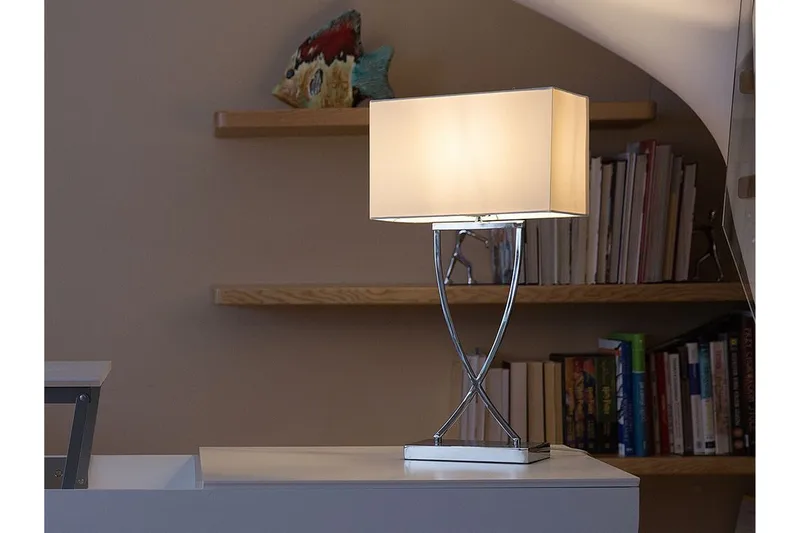 Yasuni Bordlampe 20 cm, Hvit