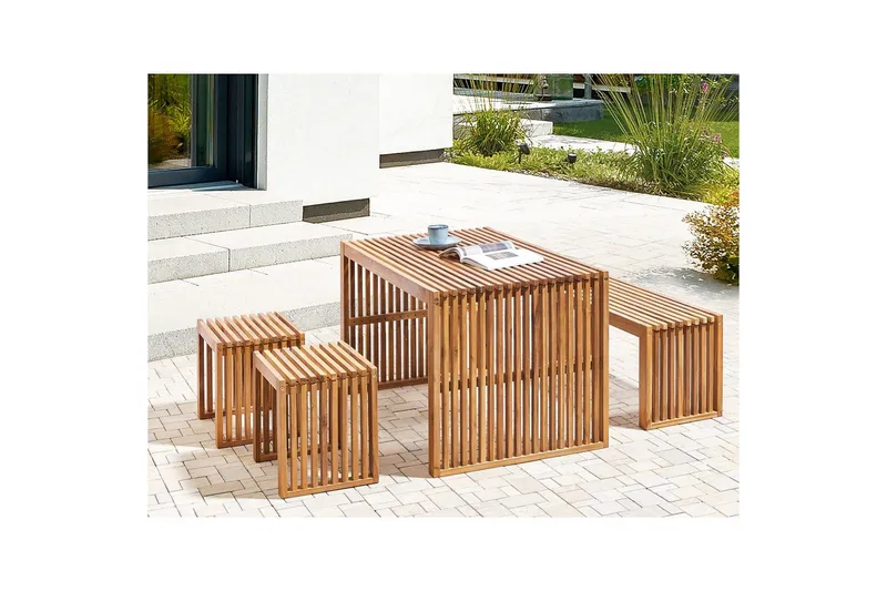 Trädgårdsbord Beliani Bellano 120x70x70 cm Light wood - Hagemøbler - Hagebord - Spisebord ute