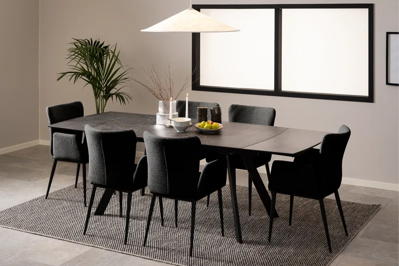 Renuka Spisebord 240x97 cm - Sort - Møbler - Bord - Spisebord & kjøkkenbord