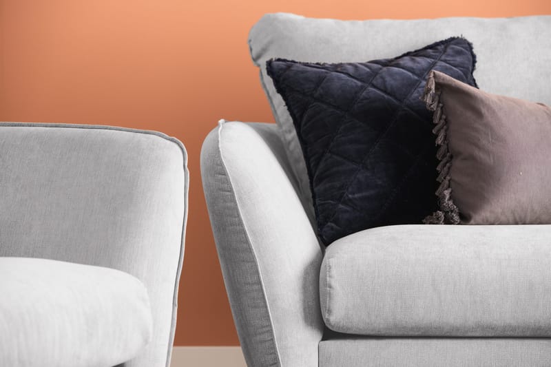 Trend Lyx 2-seters Stoffsofa - Lys grå - Møbler - Sofaer - 2 seter sofa