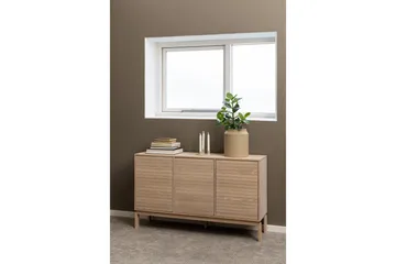 Sakie Skjenk 135,4 cm - Hvid - Oppbevaring - Oppbevaringsmøbler - Sideboard & skjenker
