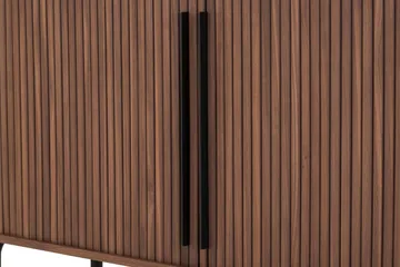 Noira Smalt Sideboard Ribbet Valnøtt 150x45 cm - Valnøtt / Brun - Oppbevaring - Oppbevaringsmøbler - Sideboard & skjenker