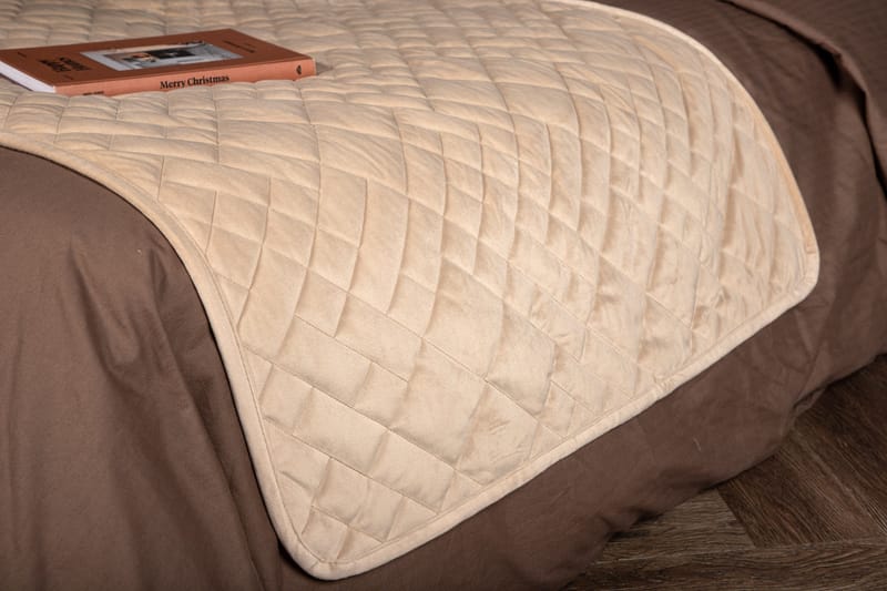 Jilly Sengeteppe 80x260 cm - Beige - Tekstiler - Sengetøy - Sengeteppe - Sengeteppe dobbeltseng